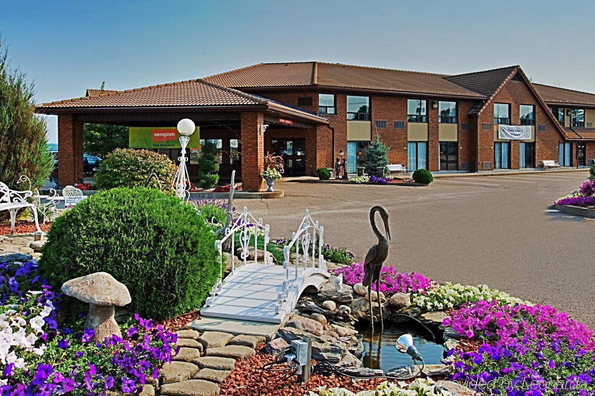 Comfort Inn Пемброк Экстерьер фото